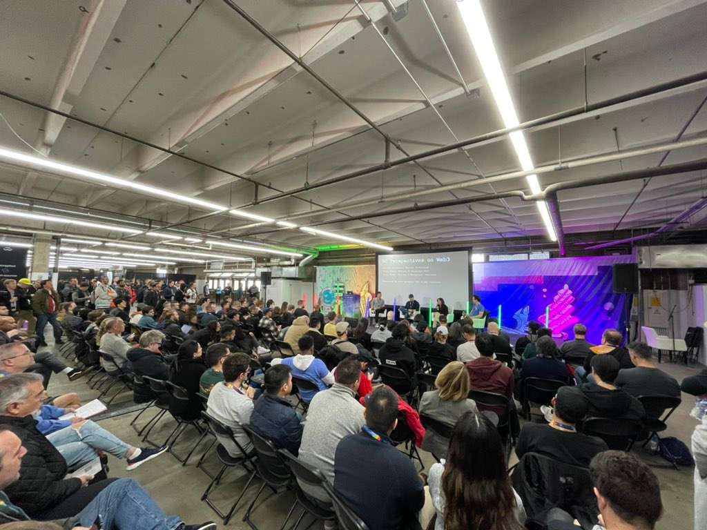 defi district web3 panel